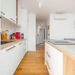 Apartment 2 Bedroom Beautiful In Zadar