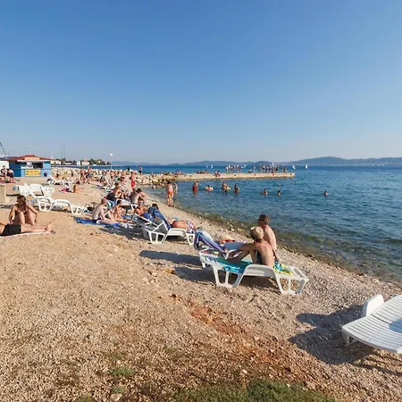 2 Bedroom Beautiful In Apartment Zadar