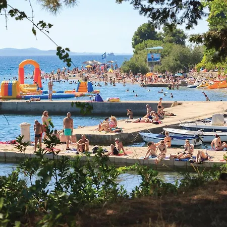 2 Bedroom Beautiful In *