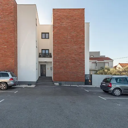 2 Bedroom Amazing In *